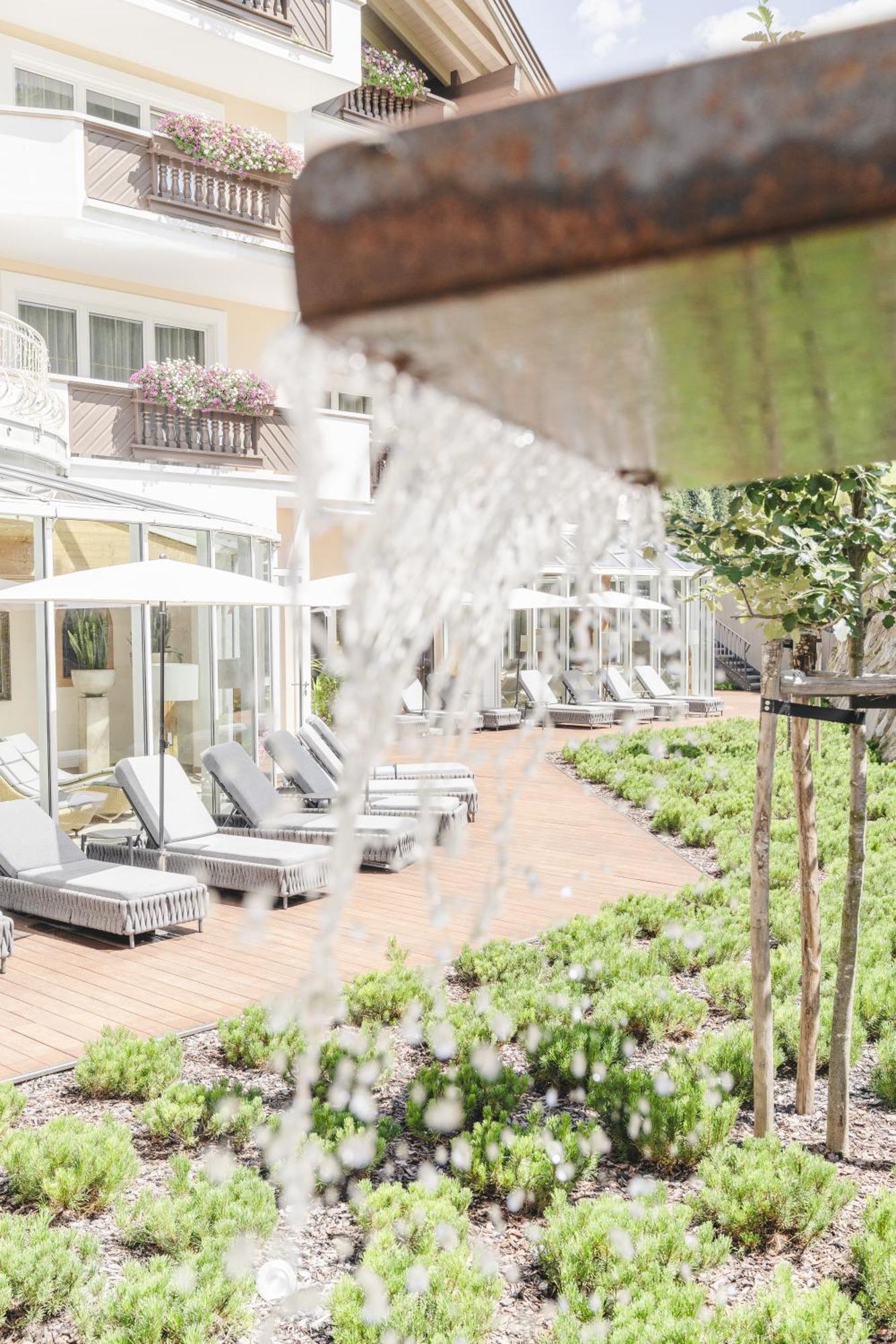 Traumhotel Alpina Superior --Yoga Und Ayurvedahotel (Adults Only) Gerlos Exterior photo
